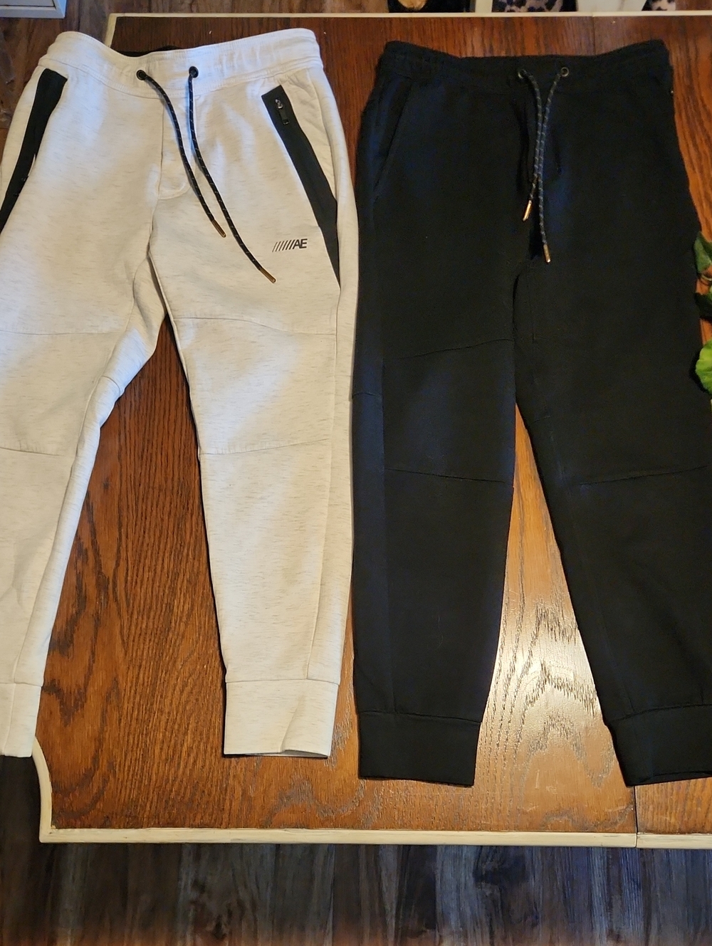American Eagle Outfitters Joggers - Black & Light Gray (SET OF 2)